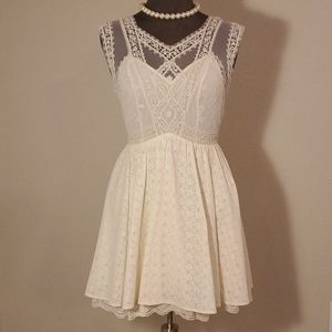 FREE PEOPLE Cream Sleeveless Lace Mini Dress